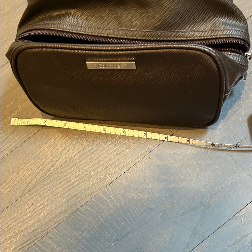 Calvin Klein Brown Storage Bag ya